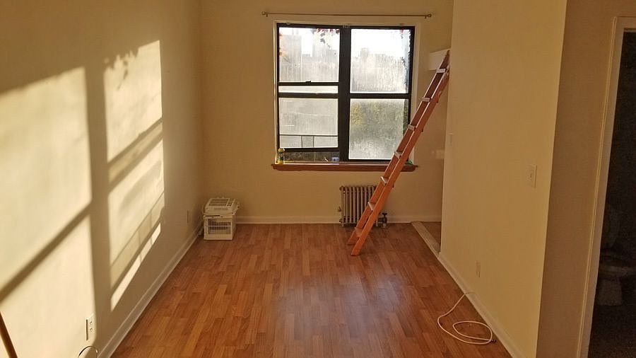 1st image of 619 E 5th St APT 24E