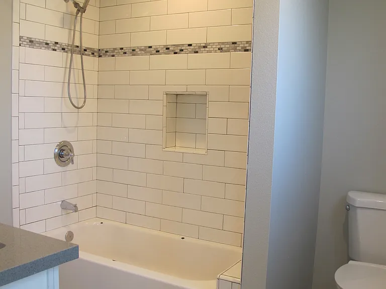 7542 Denny Ave — Photo 27
