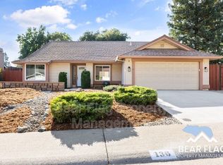 136 Rambling Dr, Folsom, CA 95630