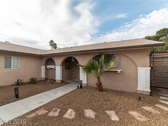 2nd image of 5461 Zaffina Cir