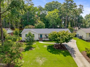 6704 Valley Dr, Raleigh, NC 27612
