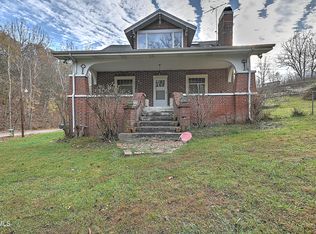 150 River Bluff Rd, Fort Blackmore, VA 24250