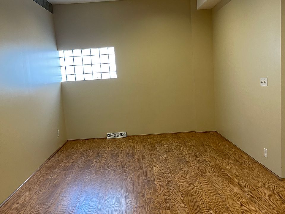 4970 NW Radial Hwy Omaha NE Zillow