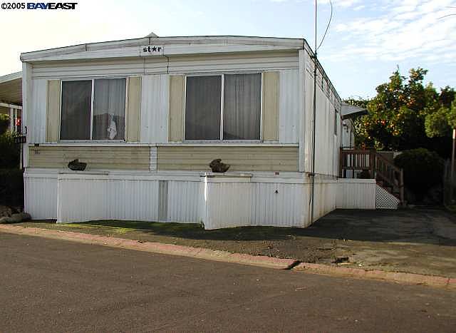 1st image of 2578 Parkside Dr