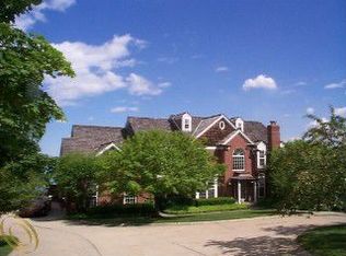 600 N Riverside Ave, Saint Clair, MI 48079