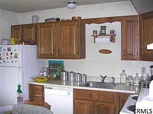 2nd image of 109 McLean St