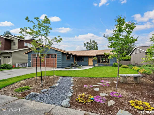 1414 M St, Anchorage, AK 99501