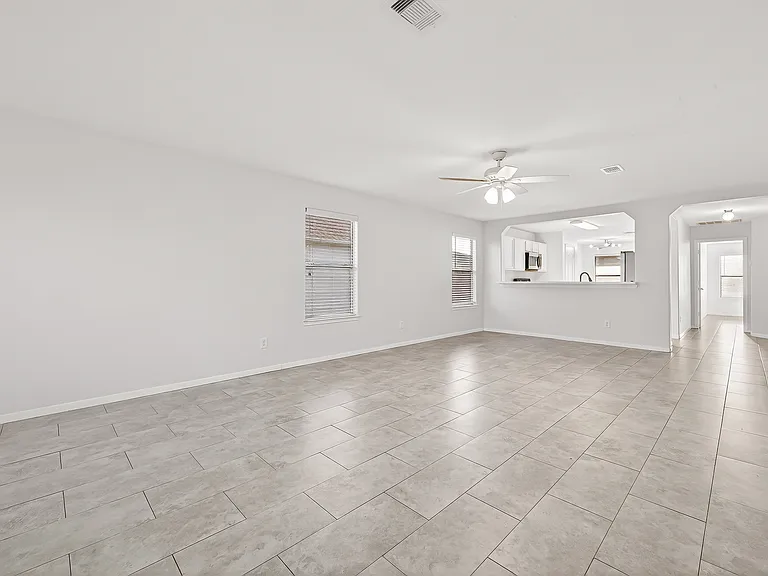 2731 Roaring Oaks Ln — Photo 19