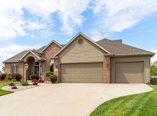 6925 Harlequin Ct, Fort Wayne, IN 46845