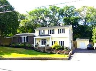 133 Hickory Ln, Weymouth, MA 02190