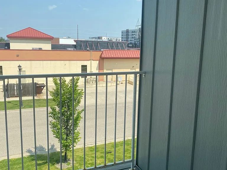 West Lake III Apartments — Photo 91