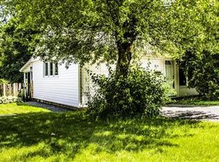 215 N Dorchester Ave, Wheaton, IL 60187