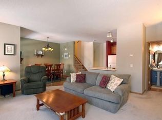 9166 Comstock Ln N, Maple Grove, MN 55311