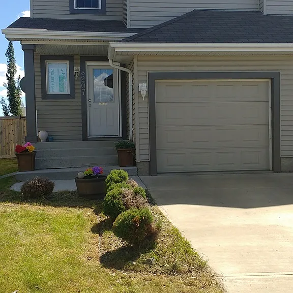 8207 8th Ave SW #8207 - 8 AVENUE SW — Photo 1
