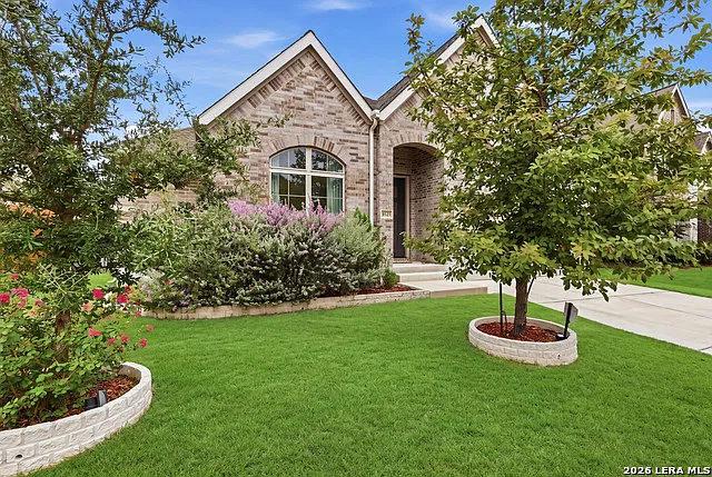 4 bed, 3.0 bath, 3004 sqft, $4,000 — Photo 3