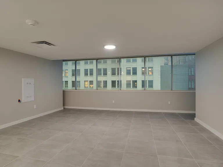 708 8th St #23 — Photo 2