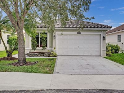 16521 NW 22nd St, Pembroke Pines, FL, 33028