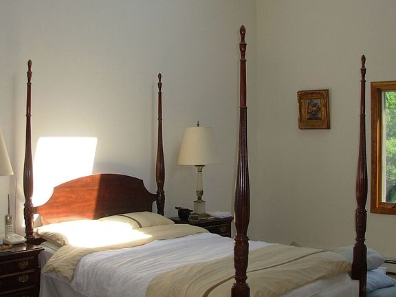 Master Bedroom w/Cathedral Ceiling Skylights, Full Bath w/Private Views