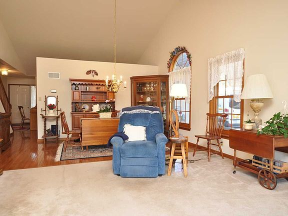 Living Room / Dining Room