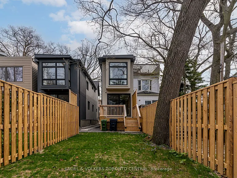 230 Willow Ave — Photo 26