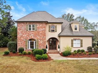 20 Regina Dr, Hattiesburg, MS 39402