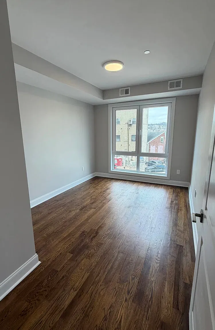 2 bed, $2,900 — Photo 4