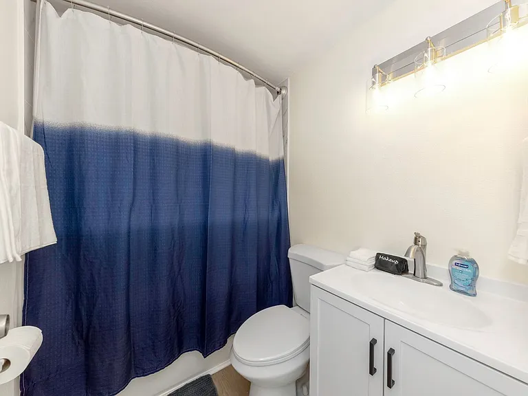 416 Skinner Blvd — Photo 67