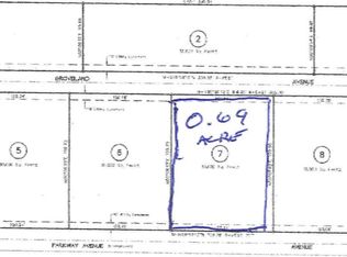 Groveland Ave, Three Rivers, MI 49093