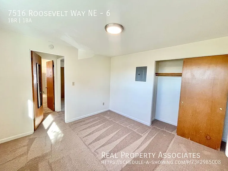 7516 Roosevelt Way NE #6 — Photo 13