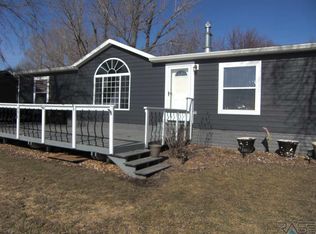 298 W Lake Dr, Lake Norden, SD 57248