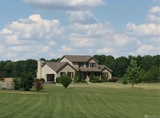 1022 Smith Rd, Sugarcreek Township, OH 45385