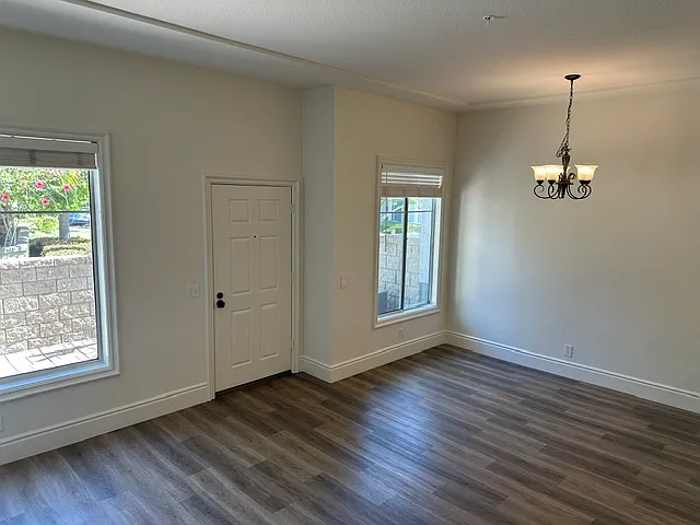 2 bed, 1200 sqft, $3,400 — Photo 3