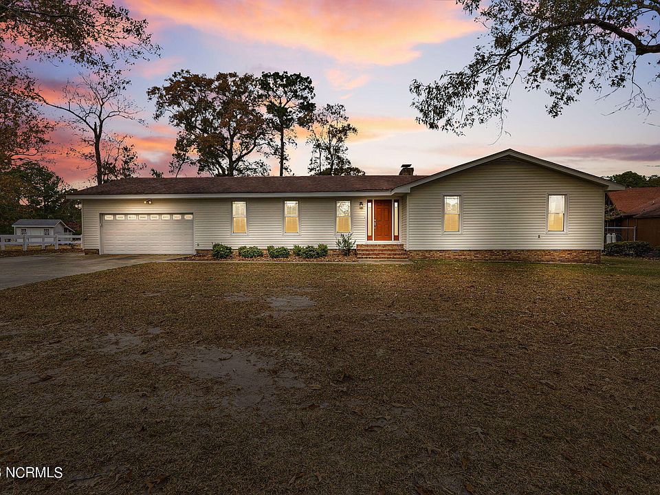 1st image of 2742 Tomlyn Drive