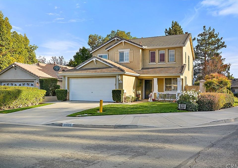 1st image of 31665 Calle Cataldo