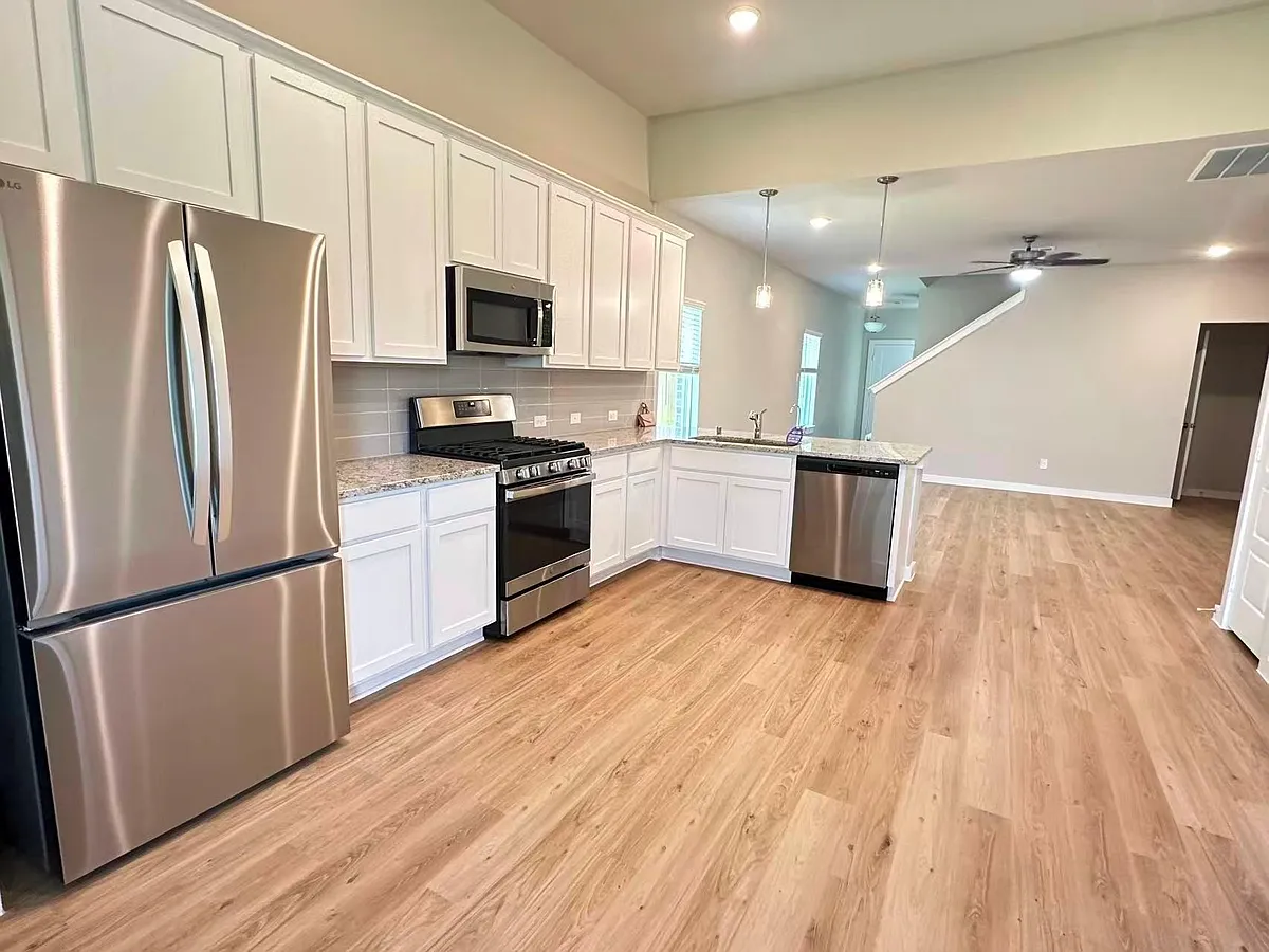 Building Photo - 21630 Wave Hollow Dr
