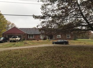 23680 Bohn Rd, Belleville, MI 48111