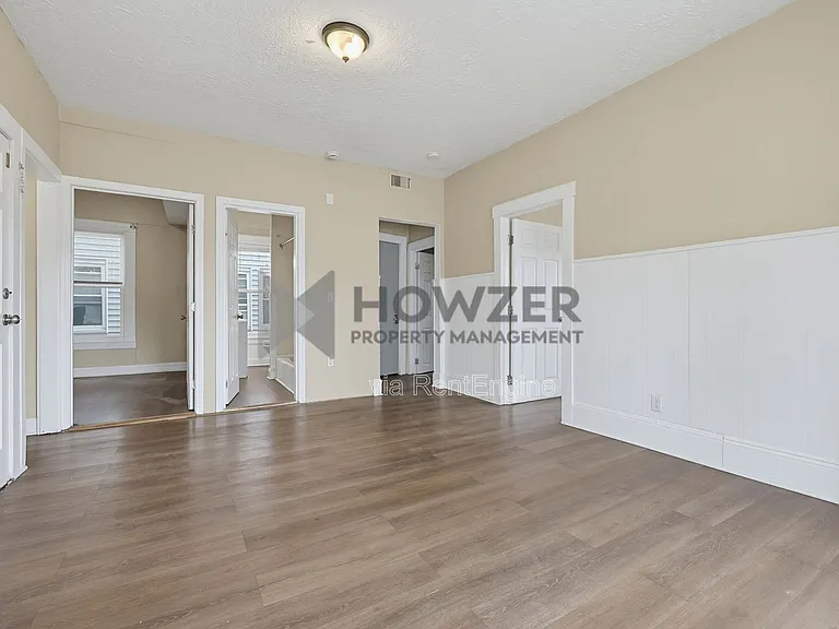 14-18 Chester Ave #16-14 — Photo 6