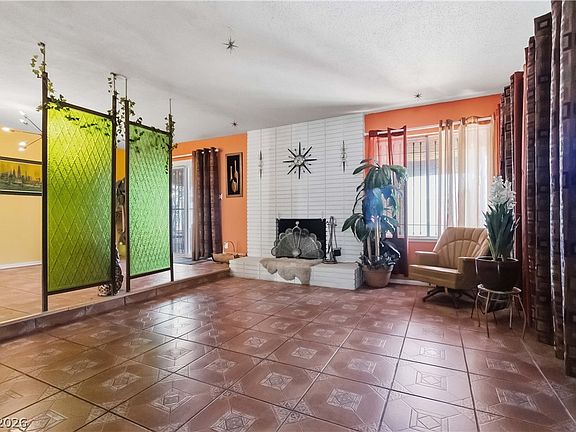5th image of 3232 Pawnee Dr