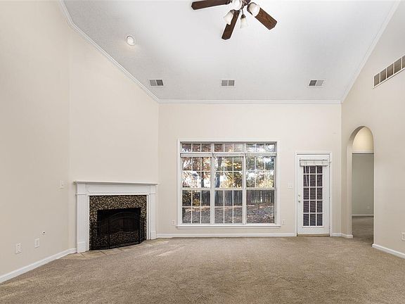 4th image of 2130 Berry Garden Cir E