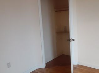 2 Vars Ln APT 1L, Bradford, RI 02808
