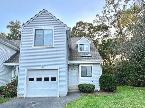 16 Stream Court #16, Farmington, CT 06032