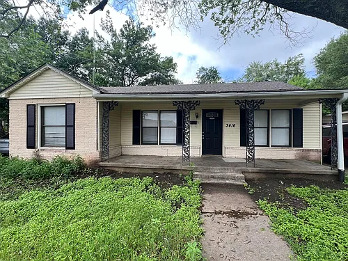 3416 Brook Cir Photo 1