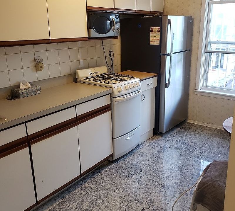 1st image of 22-25 38th St #1