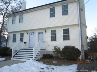 19 Bennett St, Wakefield, MA 01880