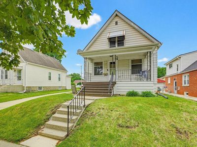 1957 S 89th STREET, West Allis, WI, 53227
