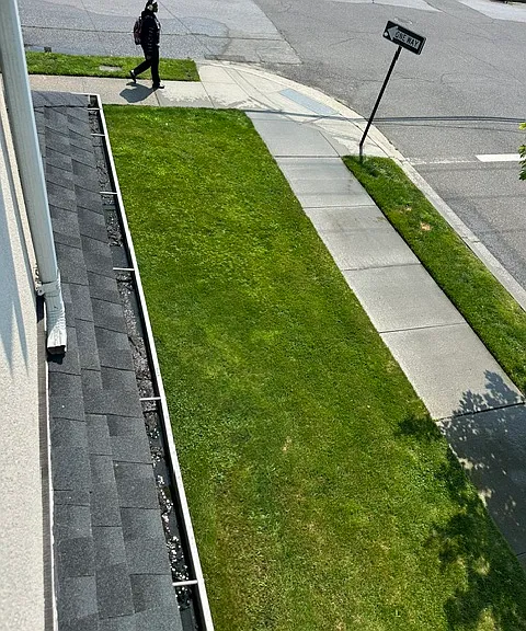 457 Monroe Blvd #2 — Photo 17
