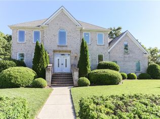 5023 Riverfront Dr, Suffolk, VA 23434