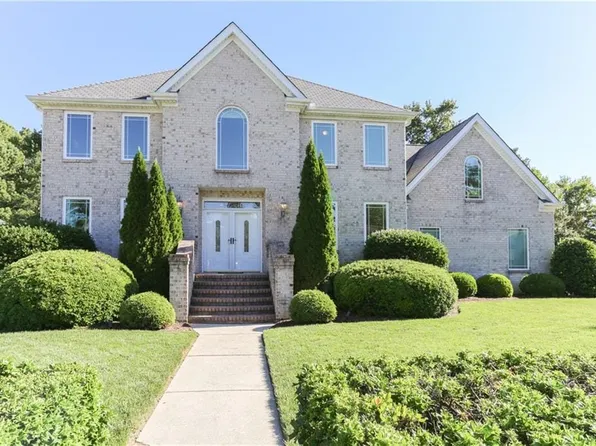 5023 Riverfront Dr, Suffolk, VA 23434