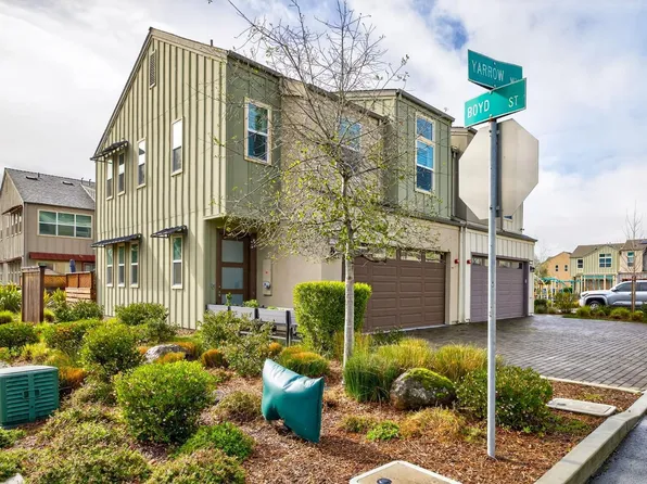 48 Yarrow Way, Santa Rosa, CA 95407