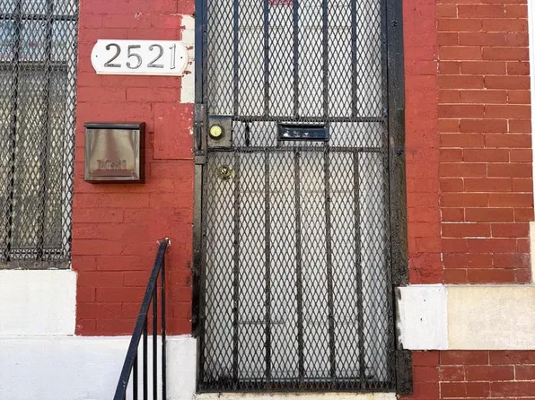 2521 W Baltimore St, Baltimore, MD 21223